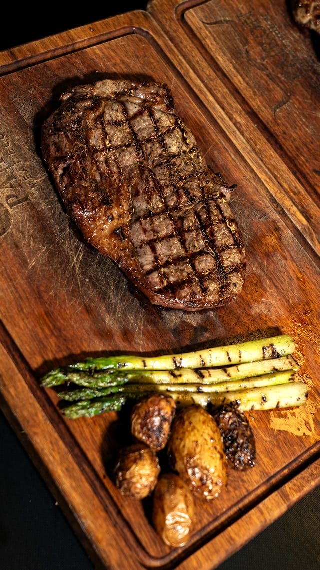 O que um site profissional precisa ter? 7 elementos que transformam visitantes em clientes